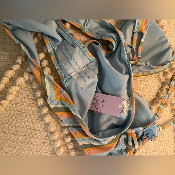 Stripped glittery bikini- Wild Fable Target collection - Picture 3 of 3